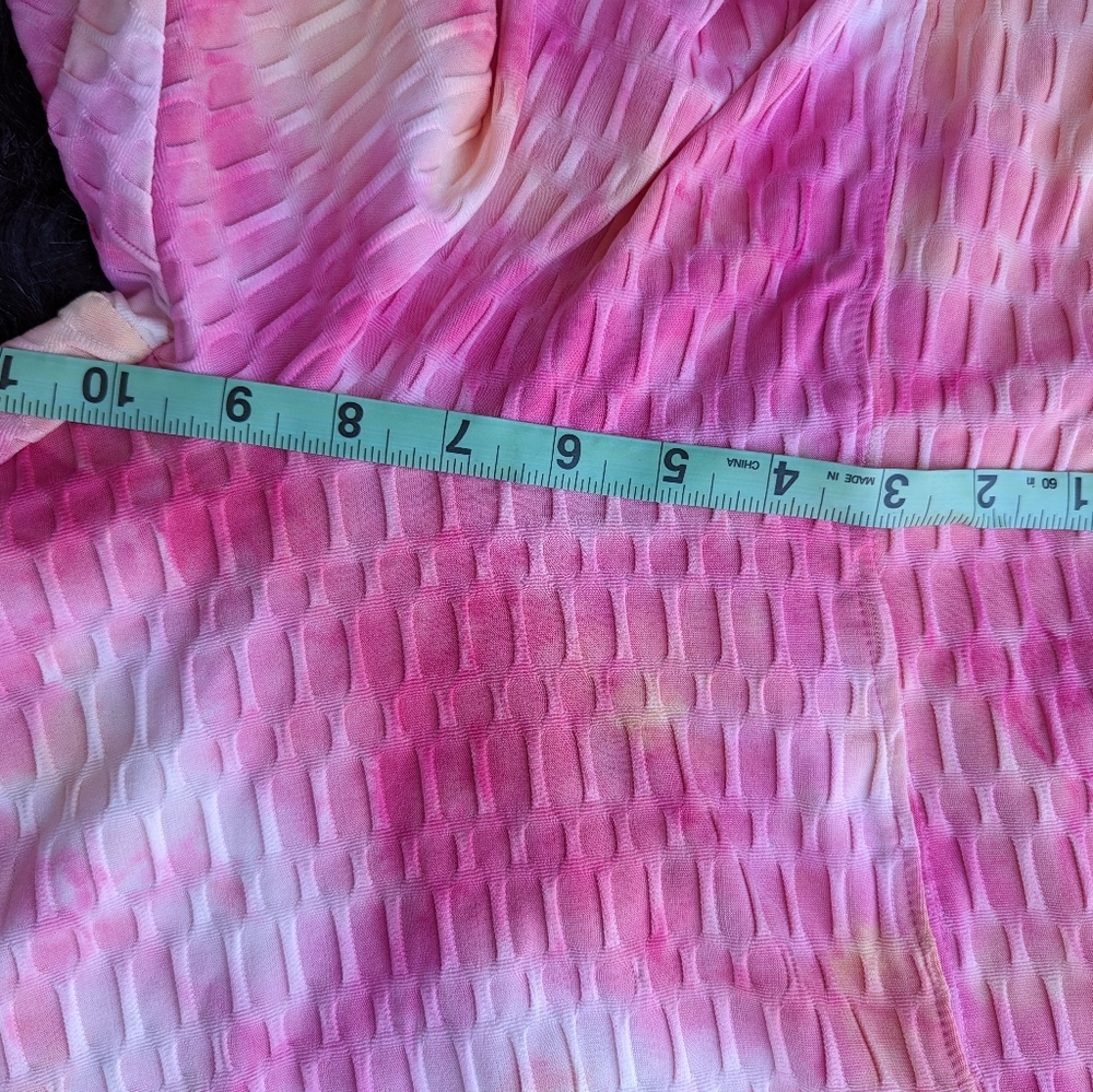 High-Rise legging, textured, ruched seam, NWT, beautiful pink and yellow pastel - Picture 3 of 3